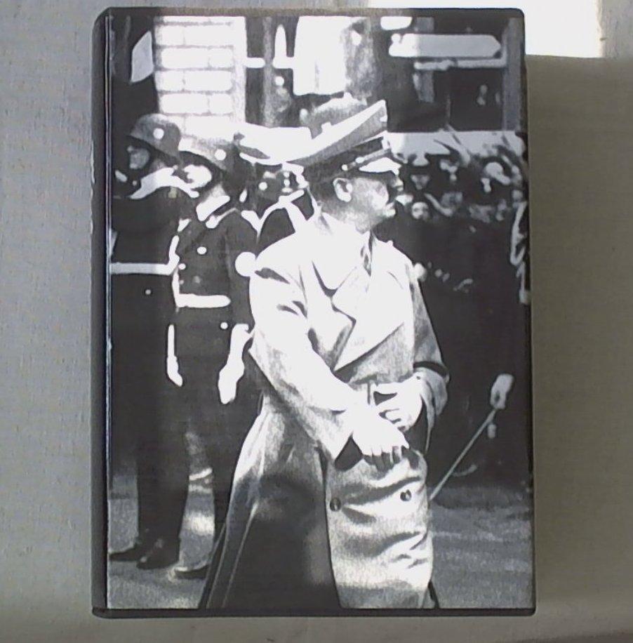 Hitler / Joachim C. Fest ; versione italiana di Francesco Saba Sardi