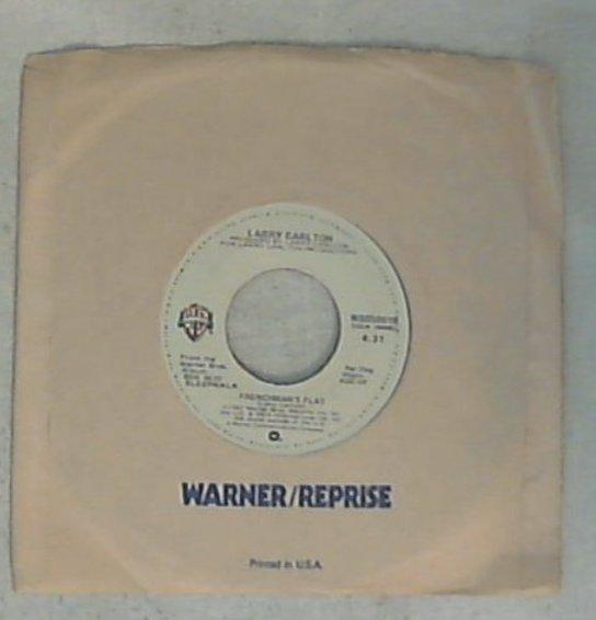 45 giri - 7'' - Larry Carlton - Sleepwalk / Frenchman's Flat