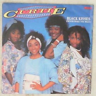 45 giri - 7' - Curtie & The Boombox - Black Kisses (Never Make You Blue)