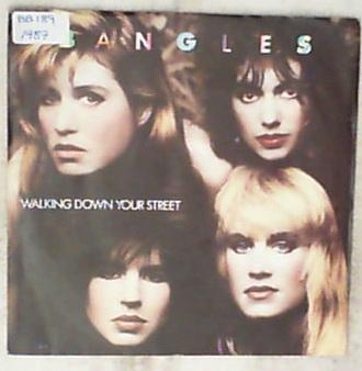 45 giri - 7'' - Bangles - Walking Down Your Street