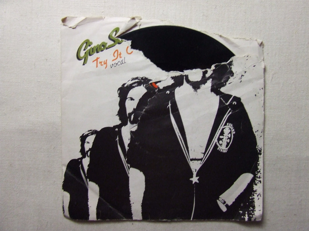 45 giri - 7'' -  Gino Soccio  Try It Out