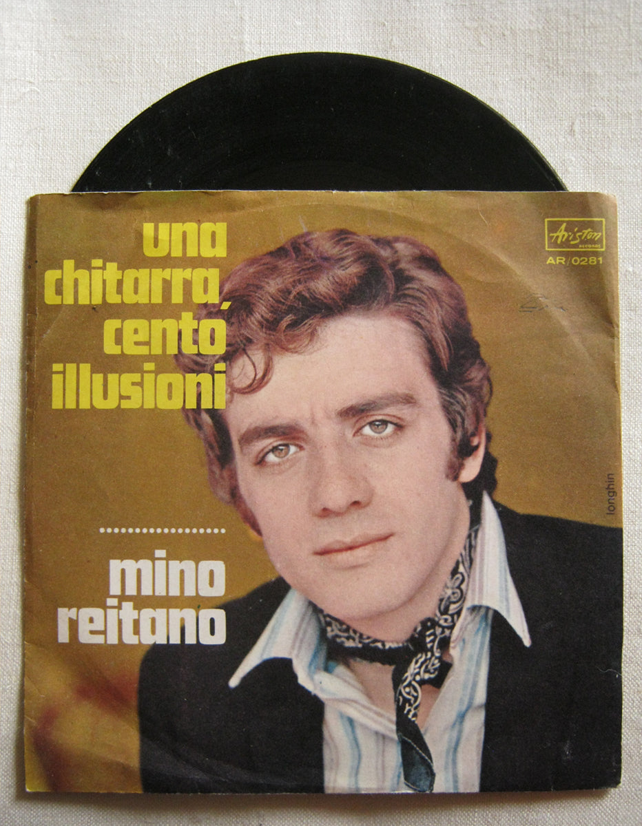 45 giri - 7'' - Mino Reitano - Una Chitarra Cento Illusioni - Per Un Uomo Solo