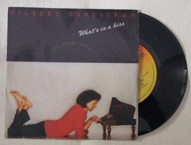 45 giri - 7'' - Gilbert O' Sullivan - What'S In A Kiss / Down Down Down